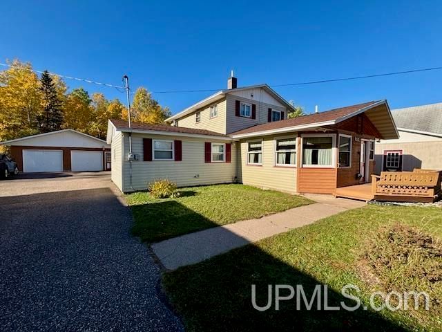 5755 Co Rd 550 Highway, Marquette, MI 49855