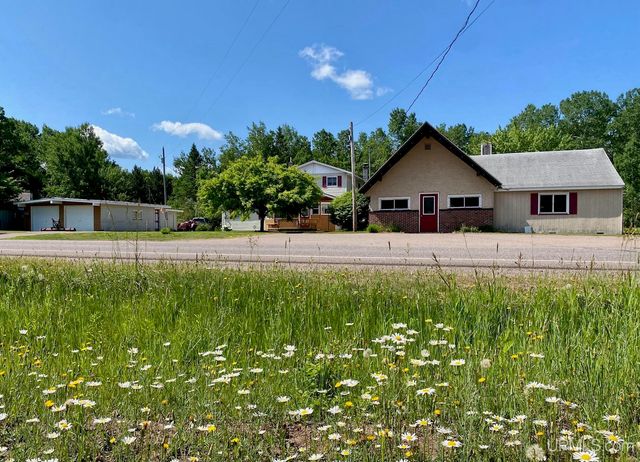 5755 Co Rd 550 Highway, Marquette, MI 49855
