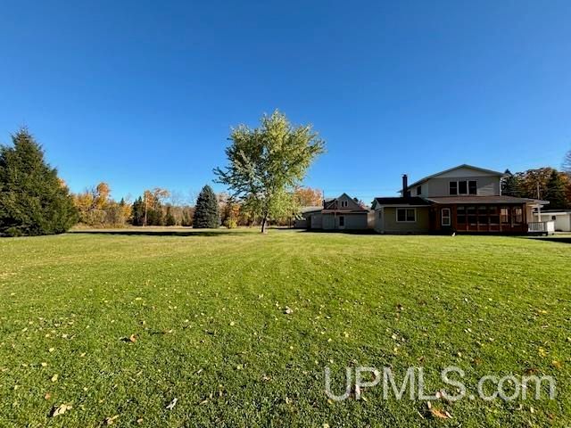 5755 Co Rd 550 Highway, Marquette, MI 49855