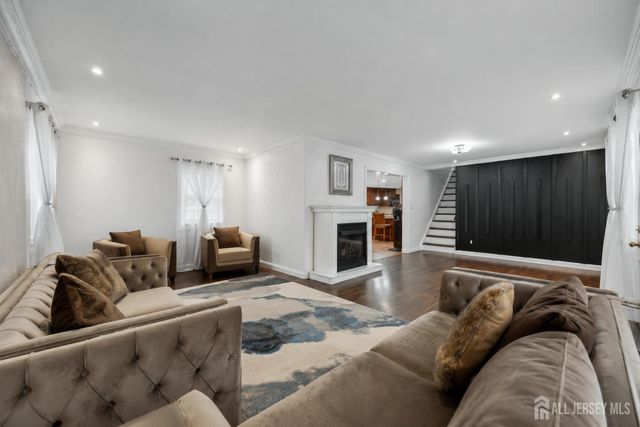524 Lloyd Road, Matawan, NJ 07747