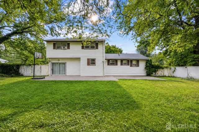 524 Lloyd Road, Matawan, NJ 07747