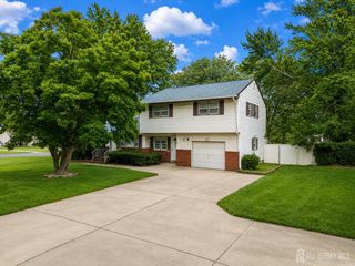 524 Lloyd Road, Matawan, NJ 07747