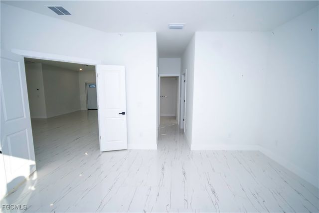 18141 E Wintergarden AVE, Port Charlotte, FL 33948