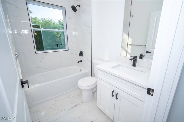 18141 E Wintergarden AVE, Port Charlotte, FL 33948