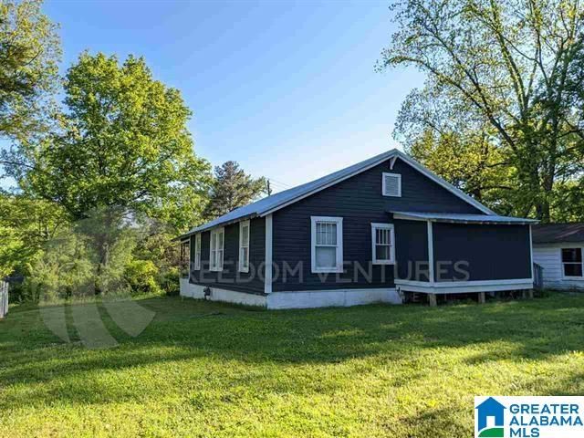 864 GADSDEN HIGHWAY, Birmingham, AL 35235
