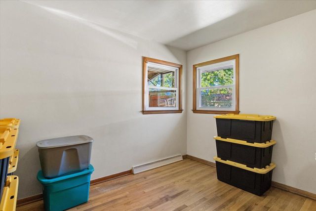 5461 N 106th STREET, Milwaukee, WI 53225