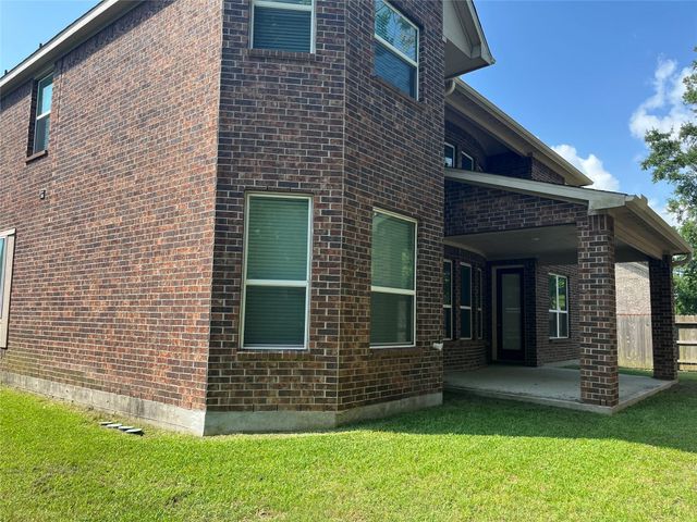 13411 Lake Willoughby Lane, Houston, TX 77044