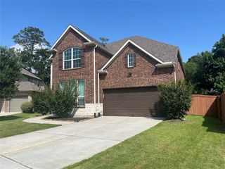 13411 Lake Willoughby Lane, Houston, TX 77044