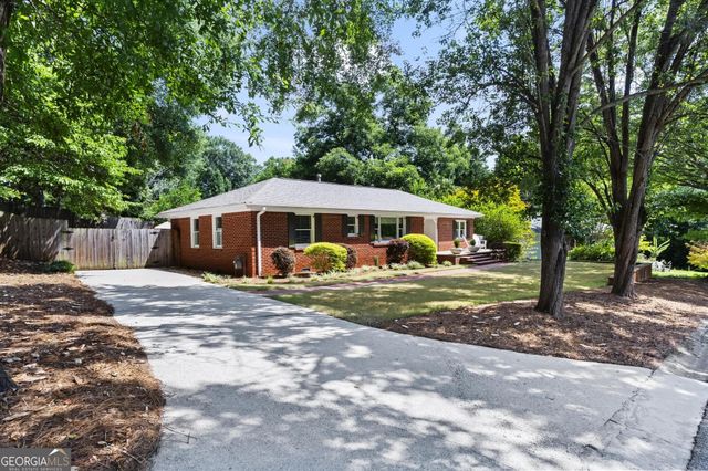 1457 Spruce Drive SE, Smyrna, GA 30080