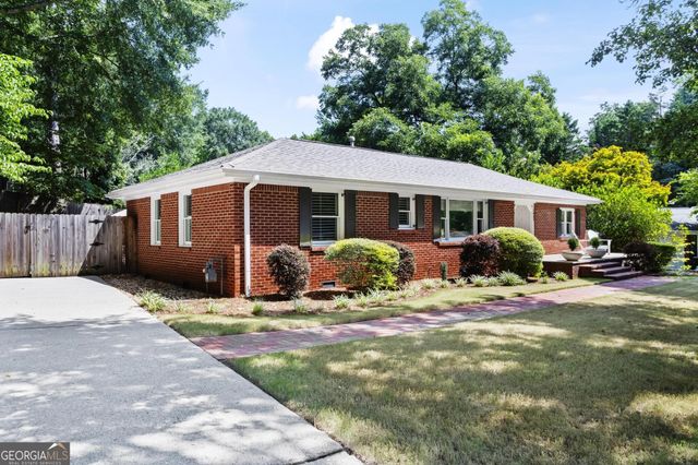 1457 Spruce Drive SE, Smyrna, GA 30080