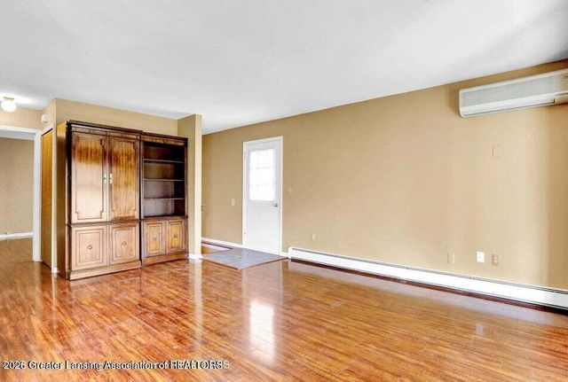 508 Red Cedar Boulevard, Williamston, MI 48895