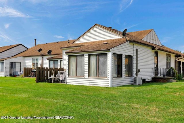 508 Red Cedar Boulevard, Williamston, MI 48895