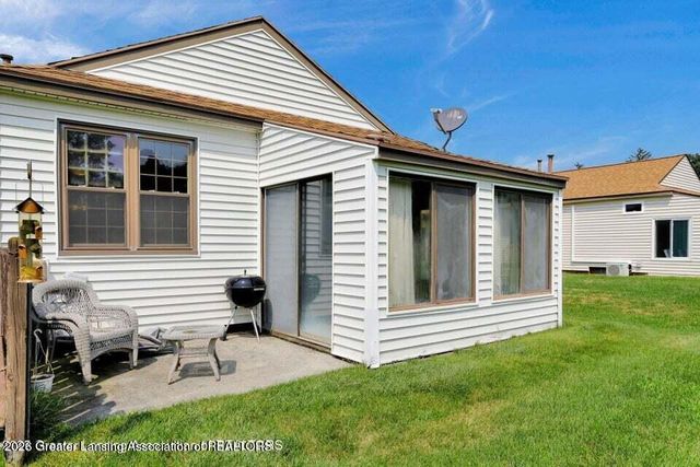 508 Red Cedar Boulevard, Williamston, MI 48895