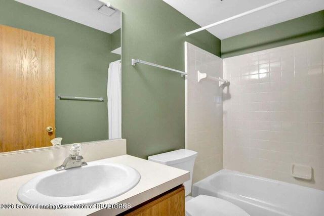 508 Red Cedar Boulevard, Williamston, MI 48895
