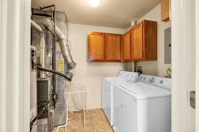 1437 Aberdeen Court 93, Naperville, IL 60564