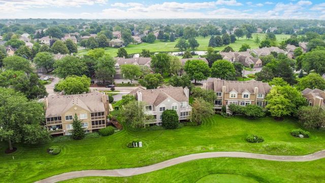 1437 Aberdeen Court 93, Naperville, IL 60564