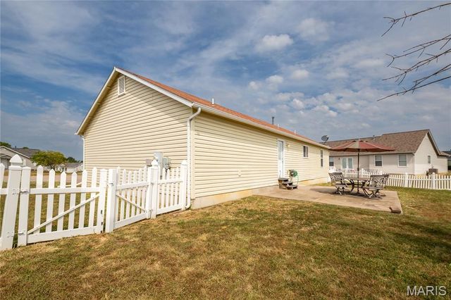 41 Double Creek Court, Wentzville, MO 63385