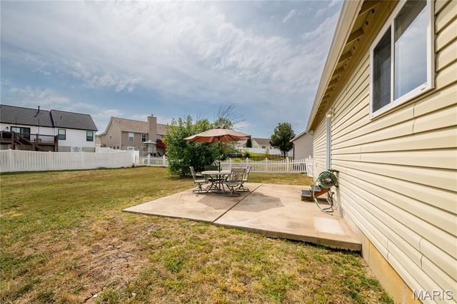 41 Double Creek Court, Wentzville, MO 63385