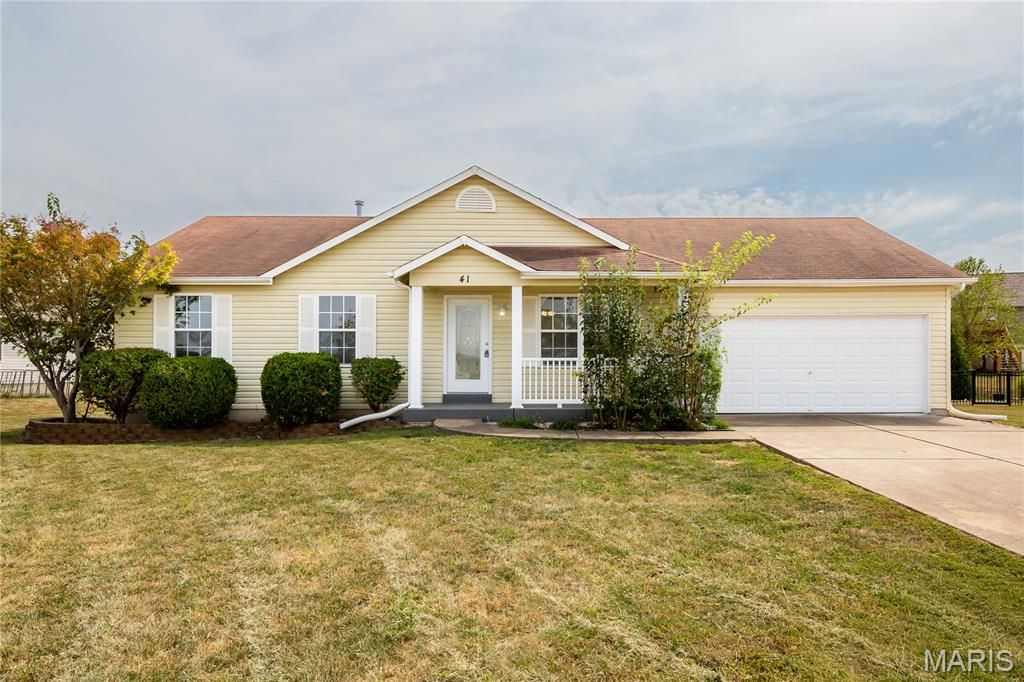 41 Double Creek Court, Wentzville, MO 63385