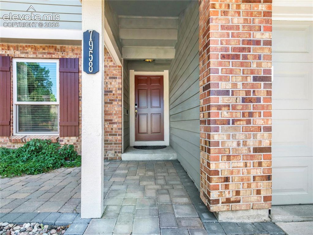 7958 Roslyn Way, Centennial, CO 80112 — photo 2