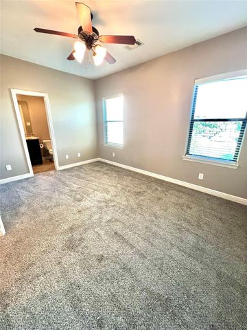 1818 Edwards Street, Houston, TX 77007