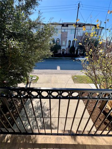 1818 Edwards Street, Houston, TX 77007