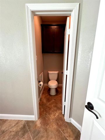 1818 Edwards Street, Houston, TX 77007