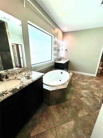 1818 Edwards Street, Houston, TX 77007