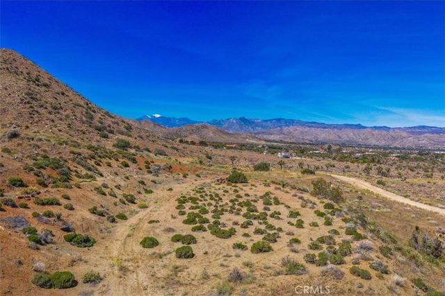 58205 Santa Barbara Drive, Yucca Valley, CA 92284