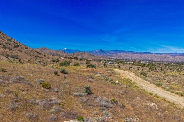 58205 Santa Barbara Drive, Yucca Valley, CA 92284