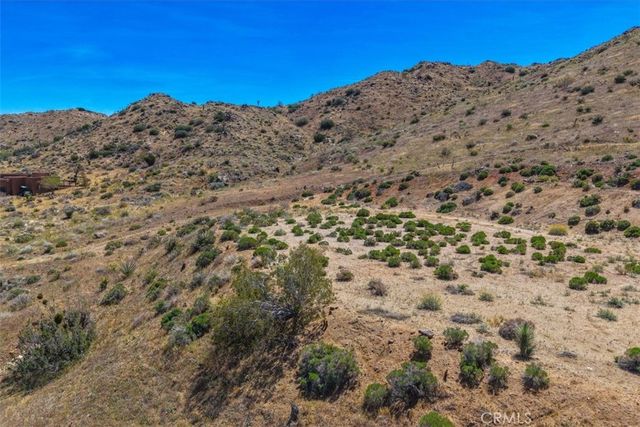 58205 Santa Barbara Drive, Yucca Valley, CA 92284