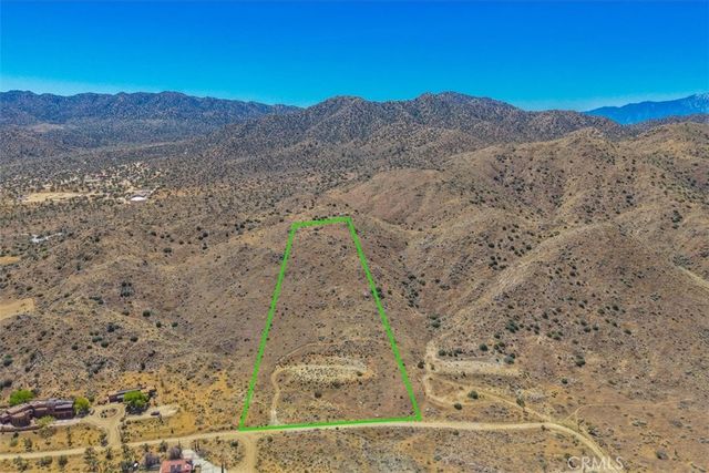 58205 Santa Barbara Drive, Yucca Valley, CA 92284