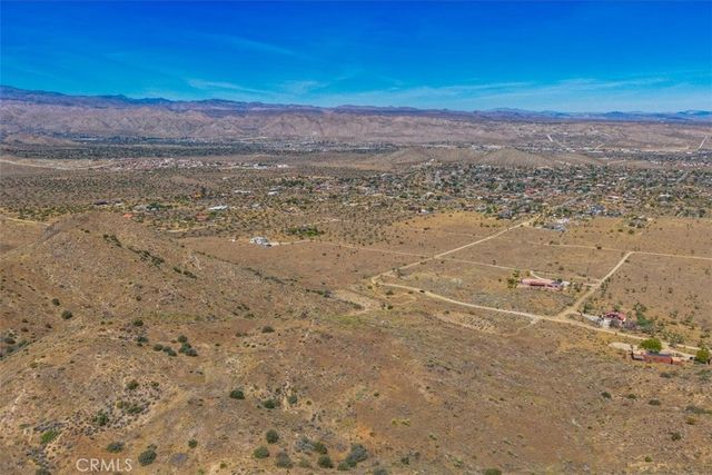 58205 Santa Barbara Drive, Yucca Valley, CA 92284