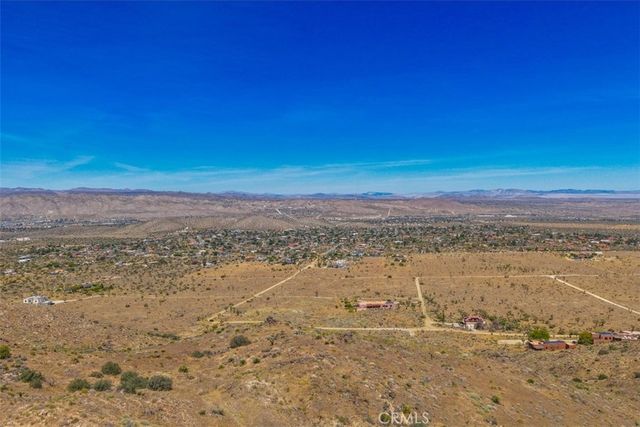 58205 Santa Barbara Drive, Yucca Valley, CA 92284