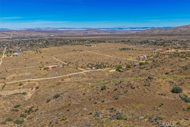 58205 Santa Barbara Drive, Yucca Valley, CA 92284