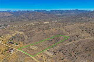 58205 Santa Barbara Drive, Yucca Valley, CA 92284