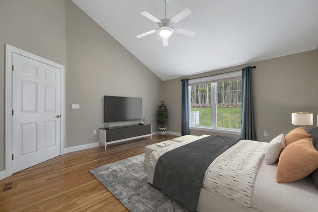 131 Hampton Meadows, Hampton, NH 03842