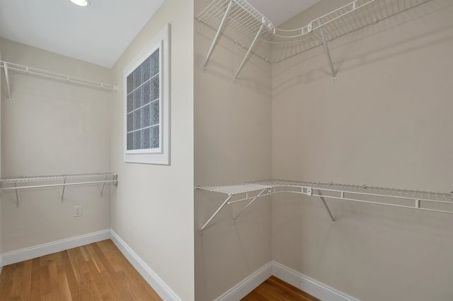 131 Hampton Meadows, Hampton, NH 03842