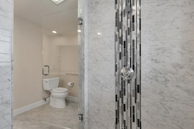 131 Hampton Meadows, Hampton, NH 03842