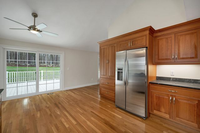 131 Hampton Meadows, Hampton, NH 03842