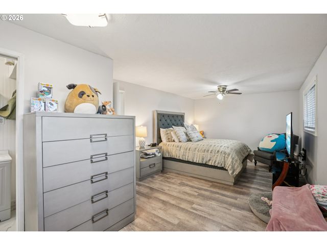 3454 Ne 5TH Ct, Gresham, OR 97030