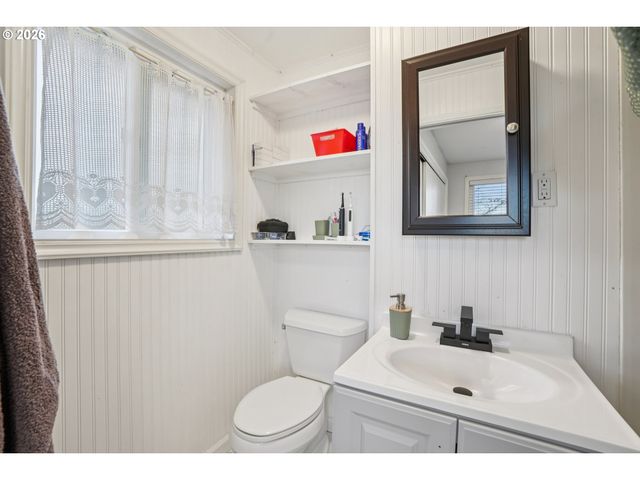 3454 Ne 5TH Ct, Gresham, OR 97030