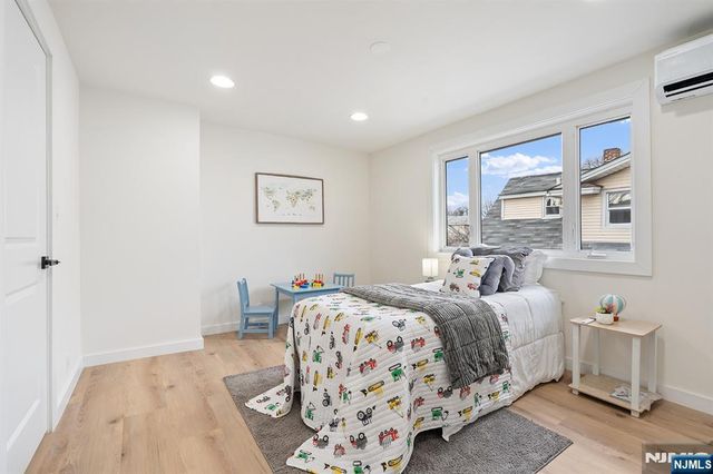 290 Queen Anne Road, Teaneck, NJ 07666