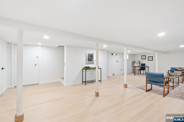 290 Queen Anne Road, Teaneck, NJ 07666