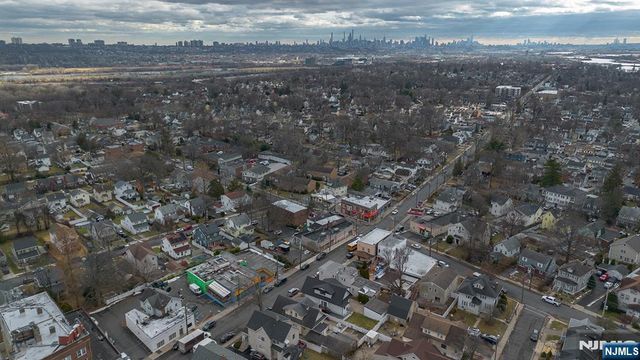 290 Queen Anne Road, Teaneck, NJ 07666