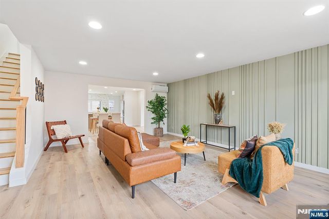 290 Queen Anne Road, Teaneck, NJ 07666