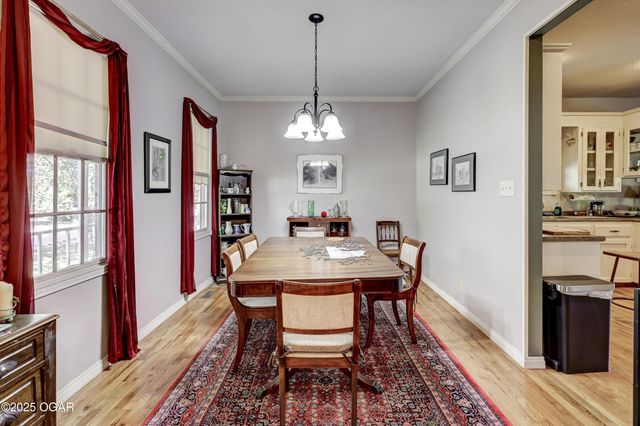 210 Lakeview Lane, Carl Junction, MO 64834