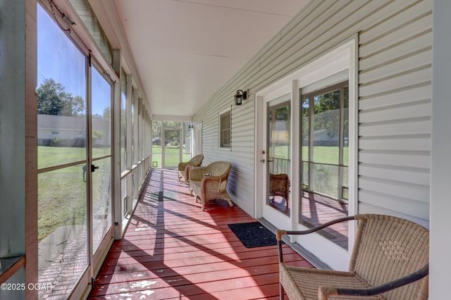 210 Lakeview Lane, Carl Junction, MO 64834