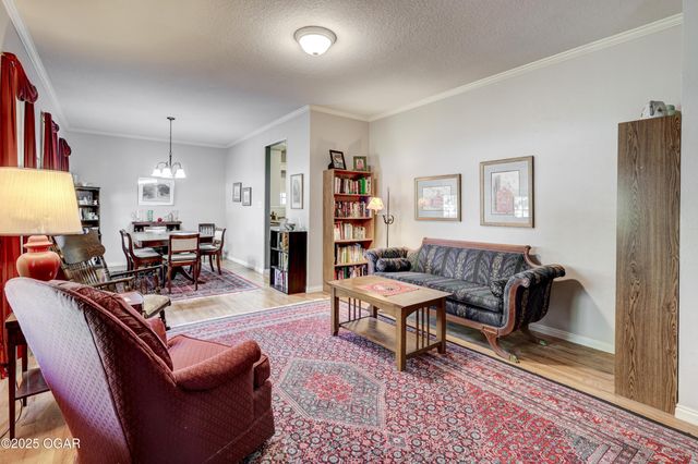 210 Lakeview Lane, Carl Junction, MO 64834