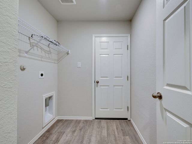 13130 HEATHERS ARROW, St Hedwig, TX 78152
